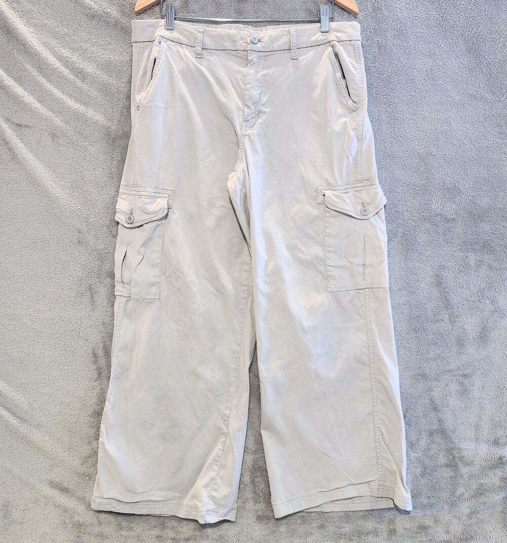 American Eagle Womens Khaki Mid Rise Baggy Wide Leg Cargo Pants Size 14 Y2K